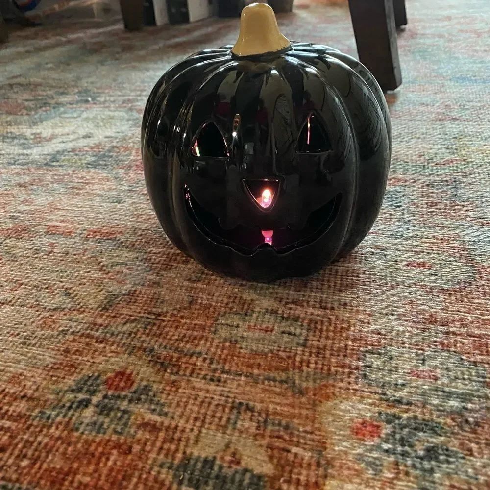 Light-up ceramic Jack o’lantern